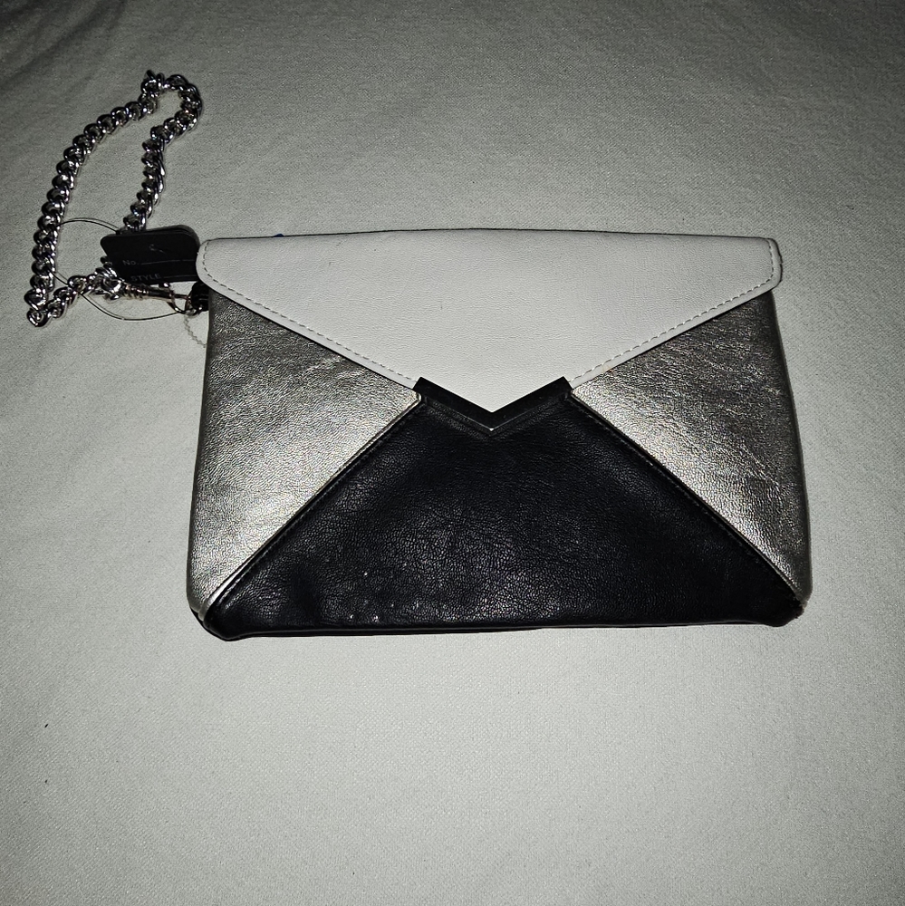 EXPRESS LONG WRISTLET WALLET 9 X 5.5 INCHES